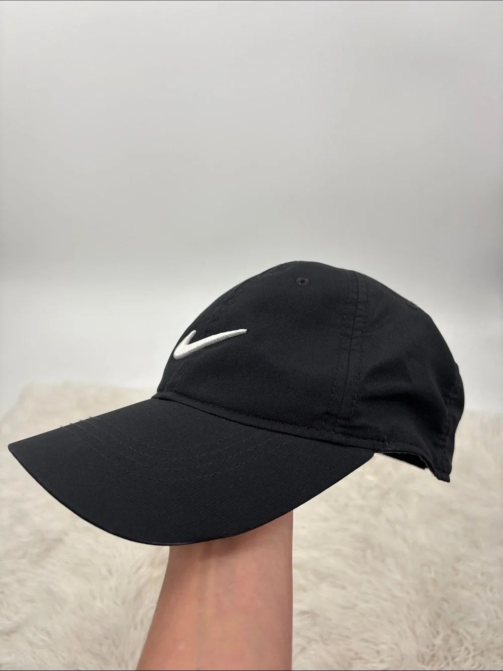 Nike Golf Hat - Picture 9 of 9